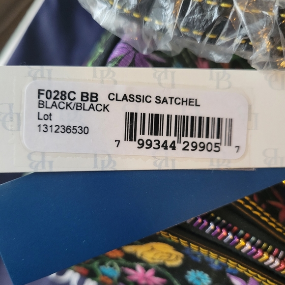 Dooney & Bourke Classic Satchel Black Floral Coated Fabric ~ NWT ~ Stunning! - Picture 5 of 16